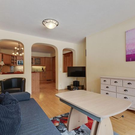 Chalet Apartment In Saalbach Hinterglemm Esterno foto